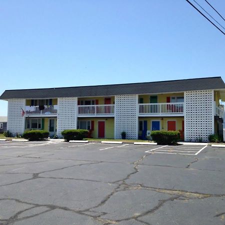 Beach Ball Inn Westerly Buitenkant foto